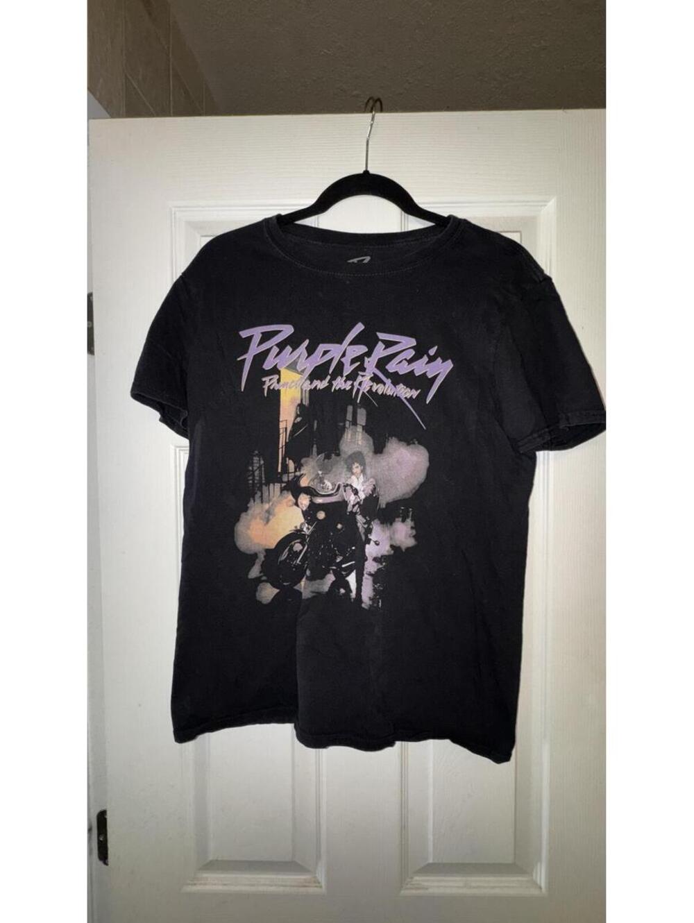 Prince Purple Rain Graphic T-Shirt Black Medium